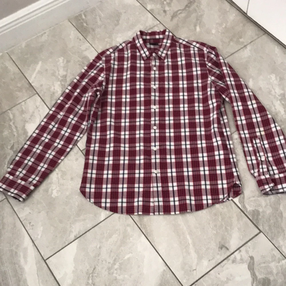 J CREW Red/Blue Plaid Long Sleeves Casual Mens Shirt | M